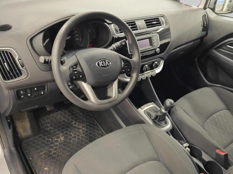 Kia Rio vaihtoauto