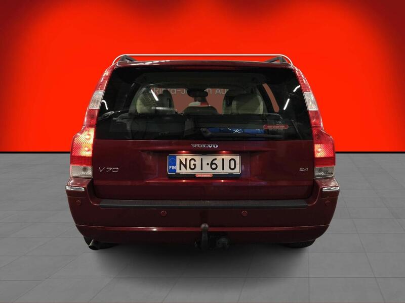 Volvo V70 vaihtoauto