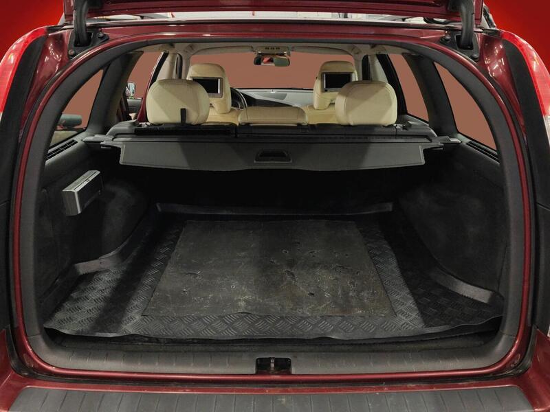 Volvo V70 vaihtoauto