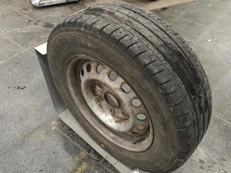 Toyota Hiace vaihtoauto