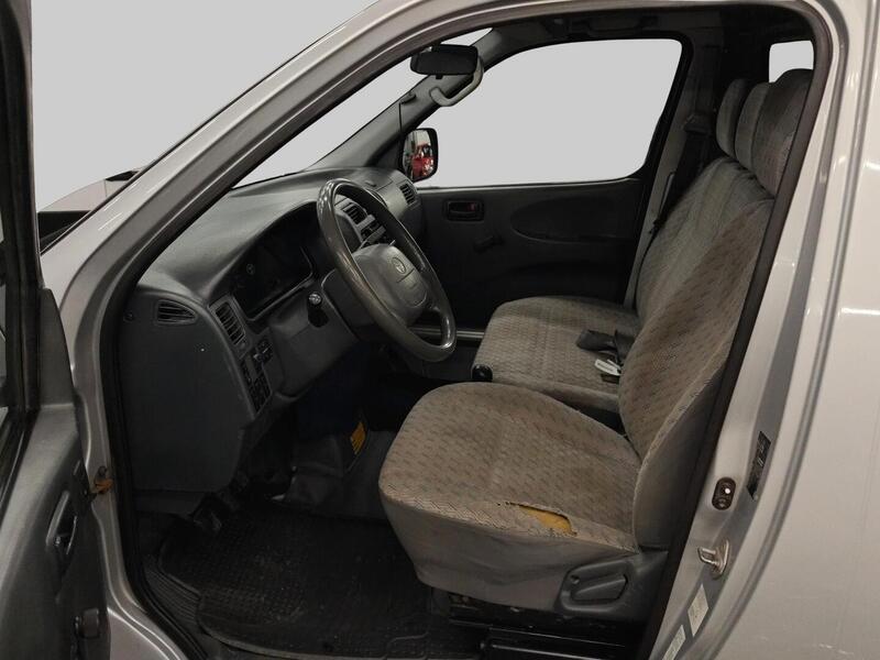 Toyota Hiace vaihtoauto