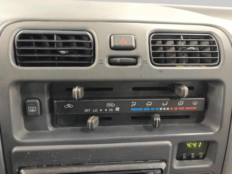 Toyota Hiace vaihtoauto