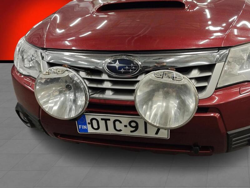 Subaru Forester vaihtoauto
