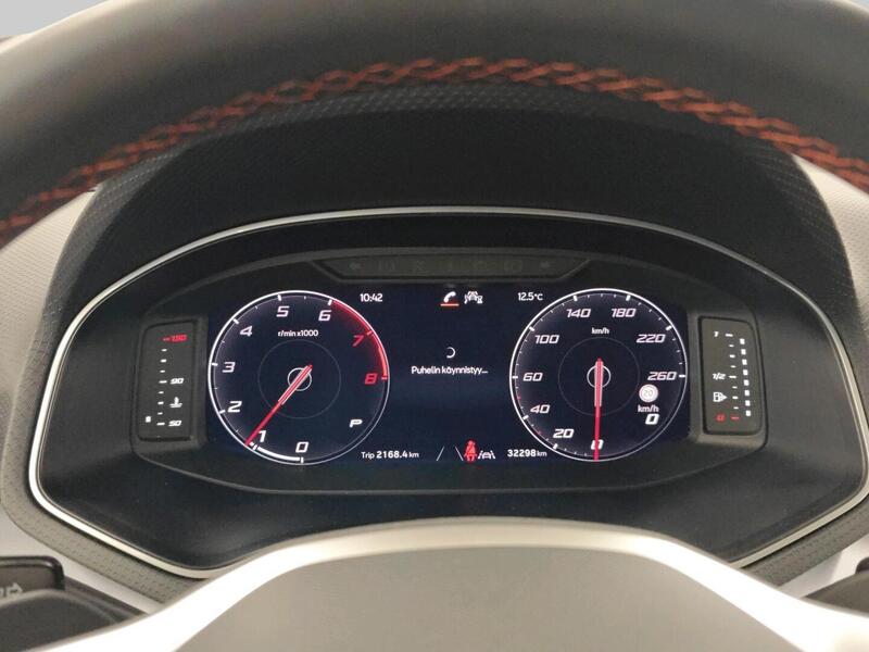 SEAT Arona vaihtoauto