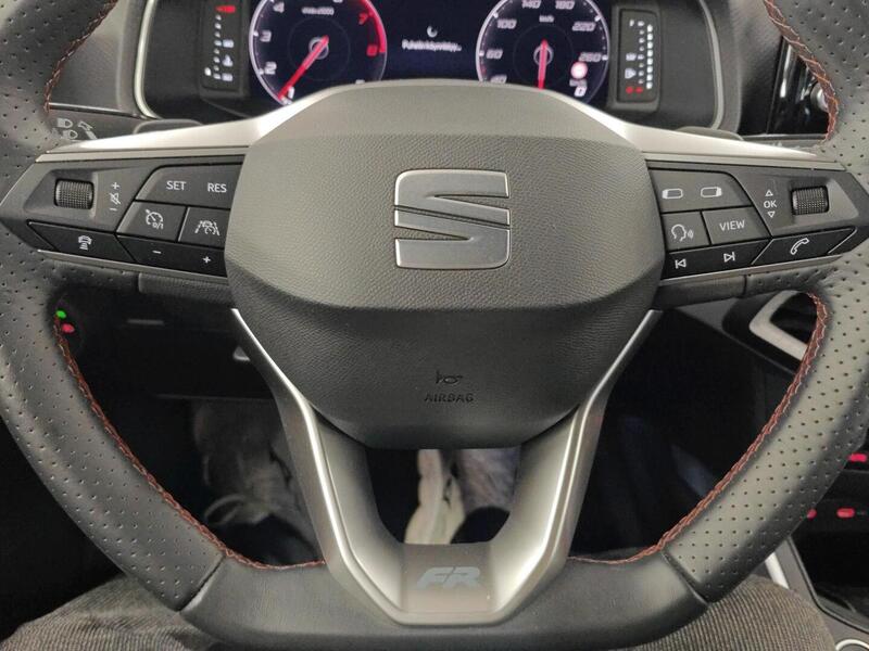 SEAT Arona vaihtoauto