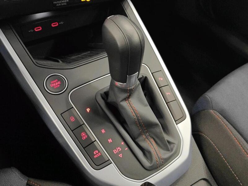 SEAT Arona vaihtoauto