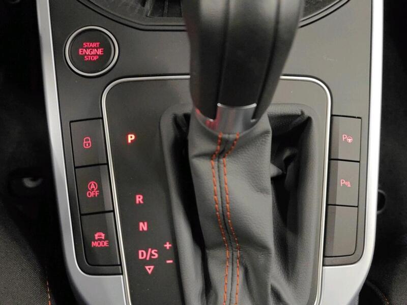 SEAT Arona vaihtoauto