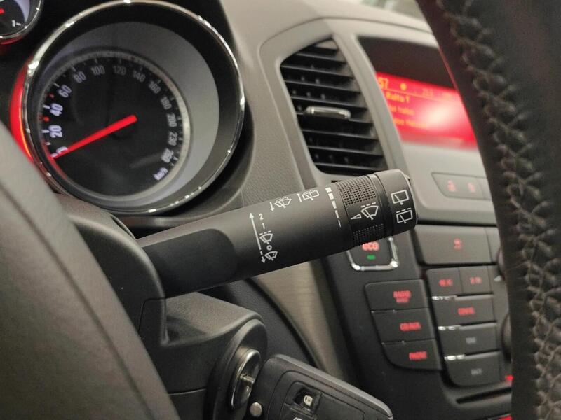 Opel Insignia vaihtoauto