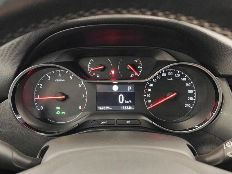 Opel Crossland vaihtoauto