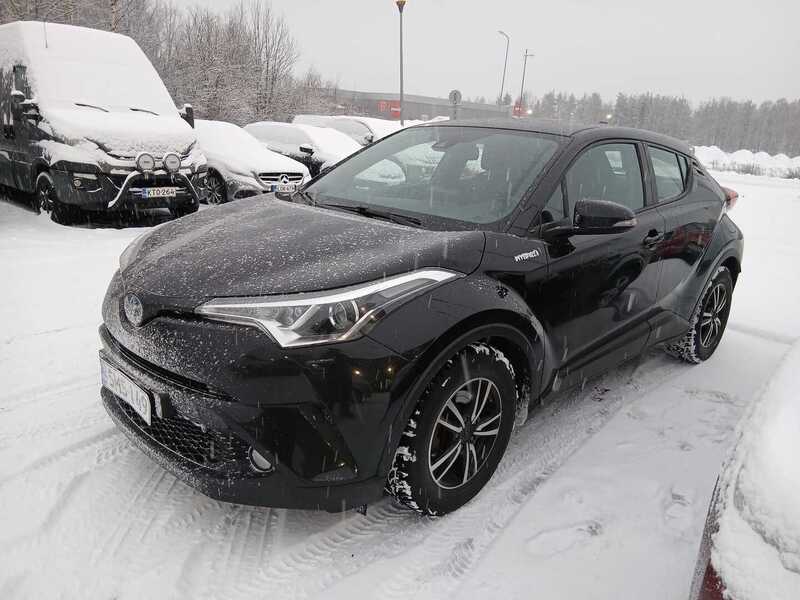 Toyota C-HR vaihtoauto