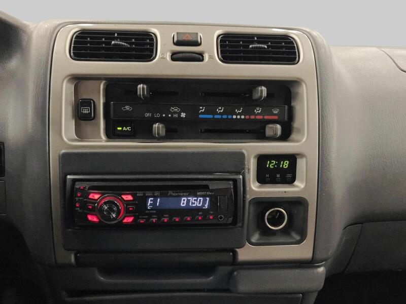 Toyota Hiace vaihtoauto