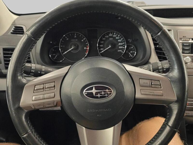 Subaru Outback vaihtoauto