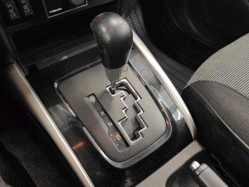 Mitsubishi L200 vaihtoauto