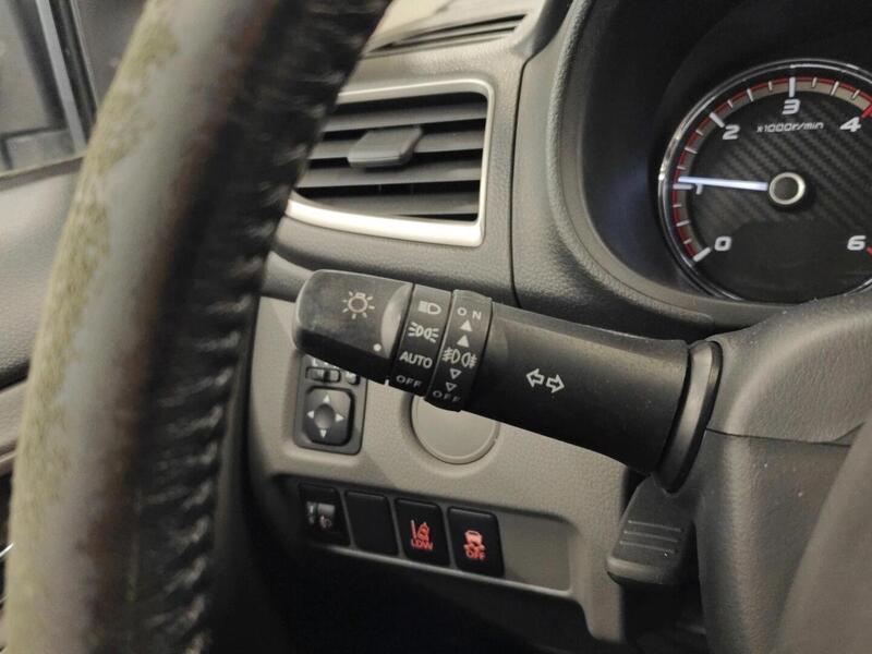 Mitsubishi L200 vaihtoauto