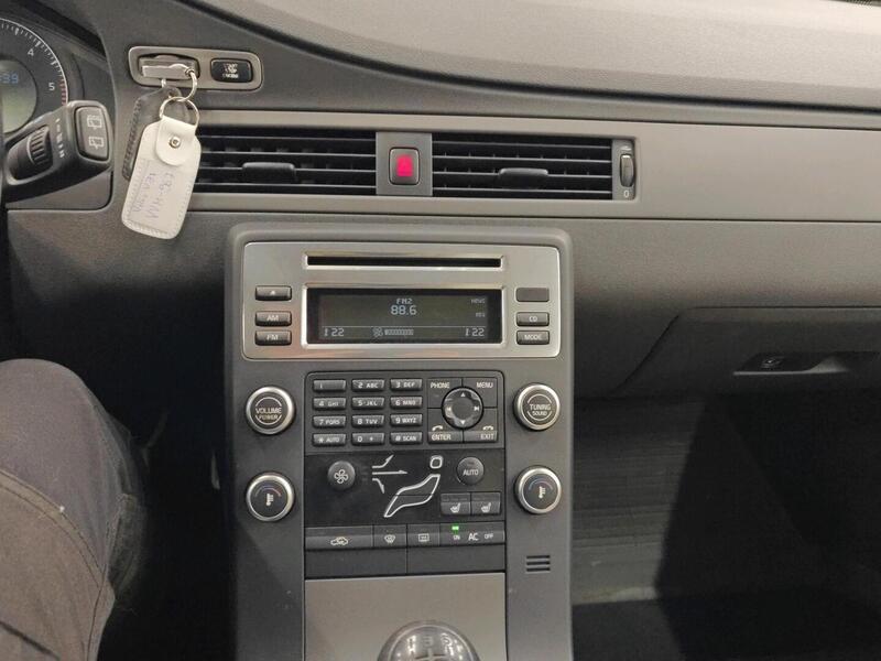 Volvo V70 vaihtoauto