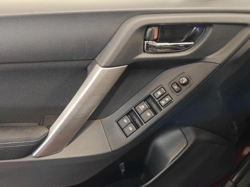 Subaru Forester vaihtoauto