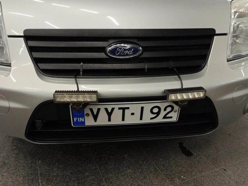 Ford Tourneo Connect vaihtoauto