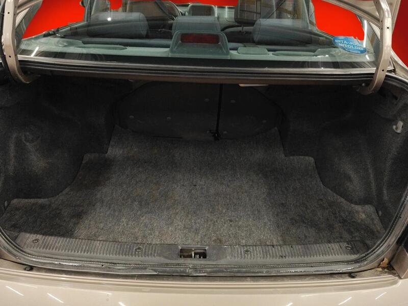 Nissan Almera vaihtoauto