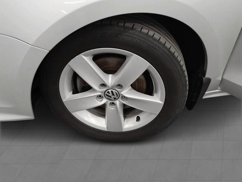 Volkswagen Jetta vaihtoauto