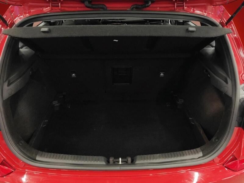 Hyundai i30 Hatchback vaihtoauto