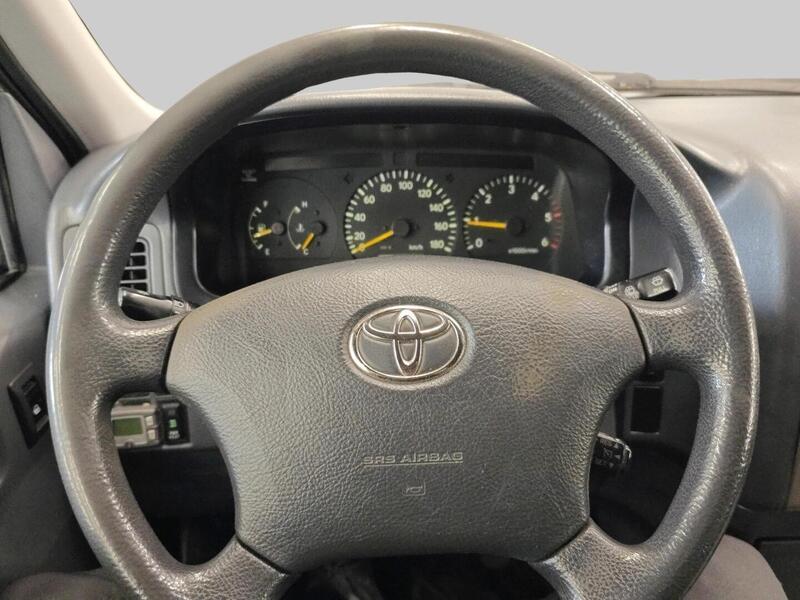 Toyota Hiace vaihtoauto