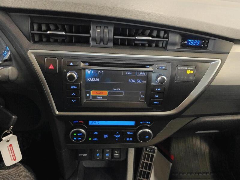 Toyota Auris vaihtoauto