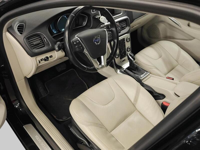 Volvo V40 vaihtoauto