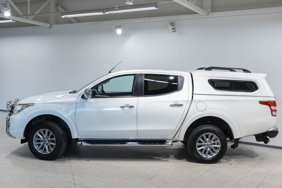 Mitsubishi L200 vaihtoauto