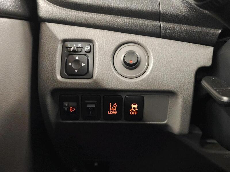 Mitsubishi L200 vaihtoauto