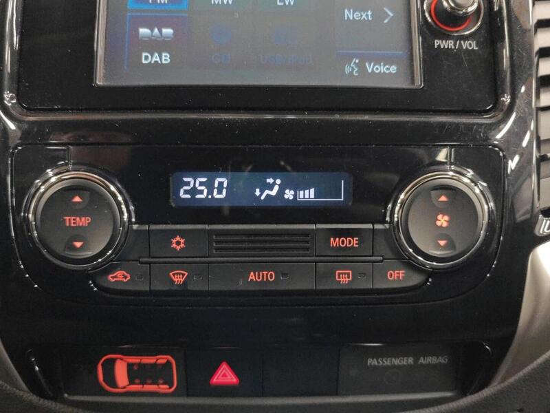 Mitsubishi L200 vaihtoauto