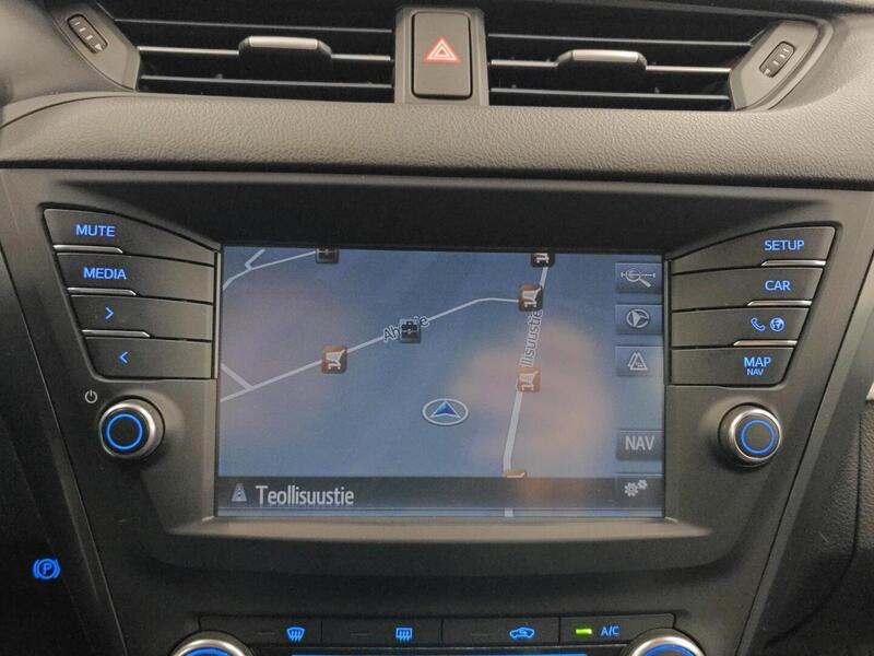 Toyota Avensis vaihtoauto