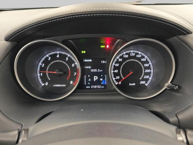 Mitsubishi Outlander vaihtoauto