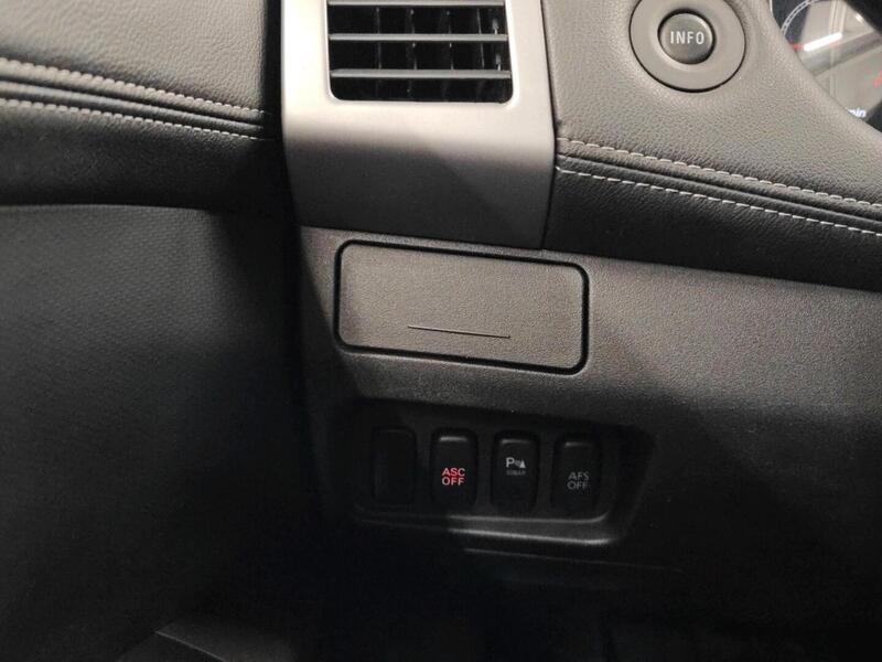 Mitsubishi Outlander vaihtoauto