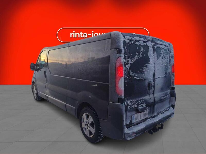 Opel Vivaro vaihtoauto