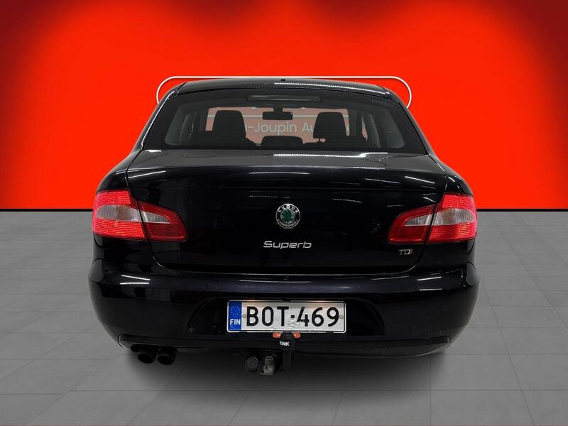 Skoda Superb vaihtoauto