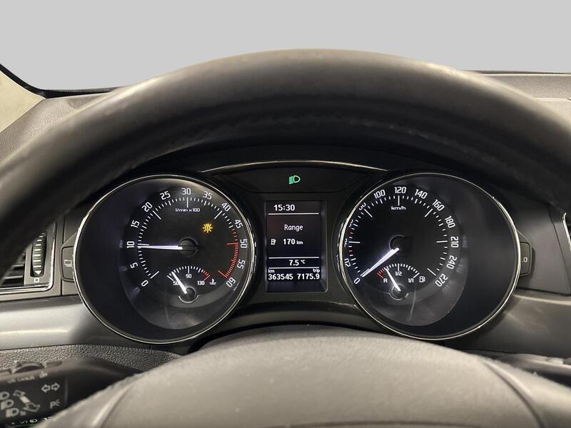 Skoda Superb vaihtoauto