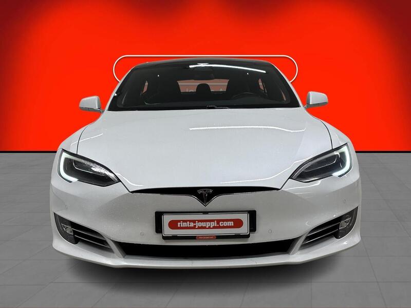 Tesla Model S vaihtoauto