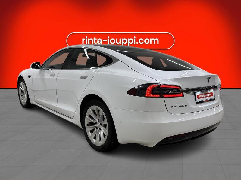 Tesla Model S vaihtoauto