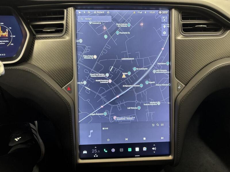 Tesla Model S vaihtoauto