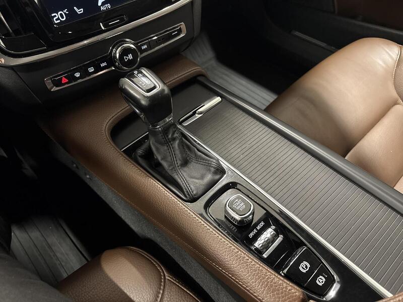 Volvo S90 vaihtoauto