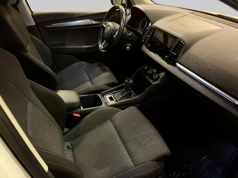 Skoda Karoq vaihtoauto