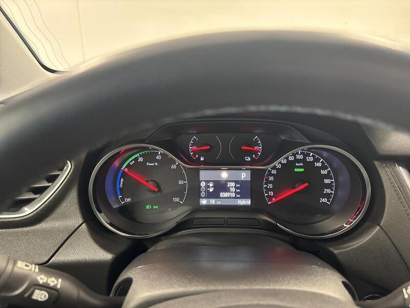 Opel Grandland X vaihtoauto