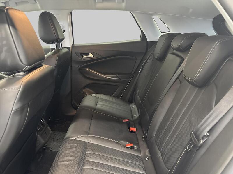 Opel Grandland X vaihtoauto