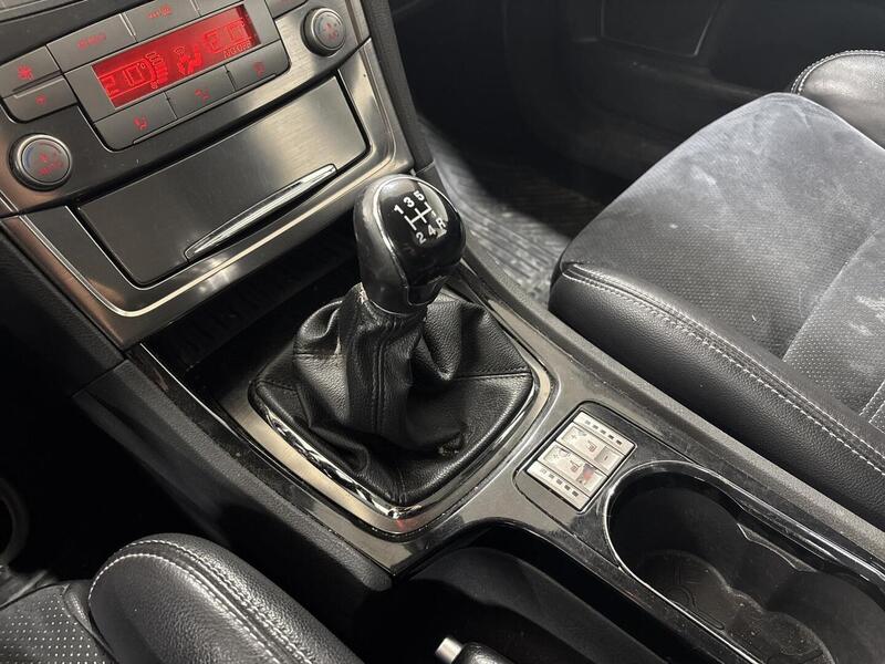 Ford Mondeo vaihtoauto