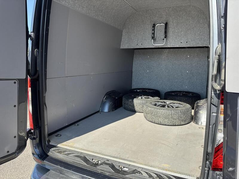 Mercedes-Benz Sprinter vaihtoauto