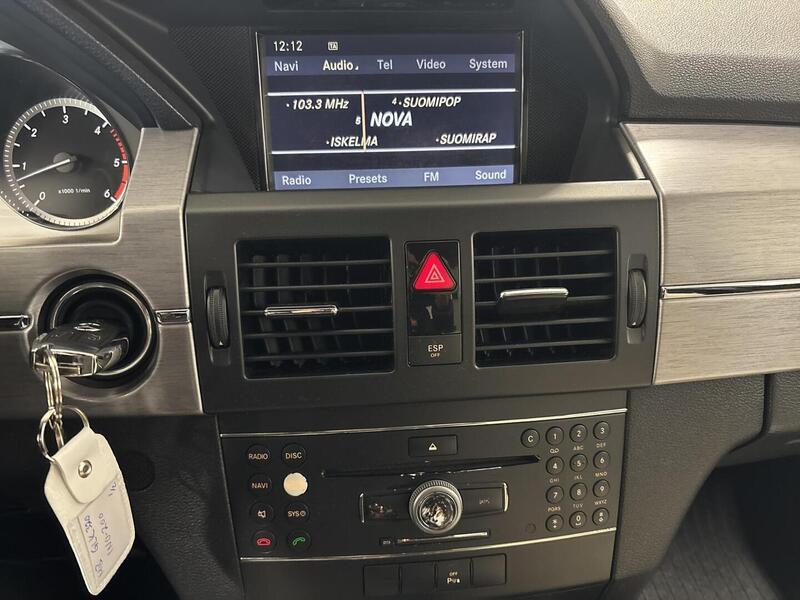 Mercedes-Benz GLK vaihtoauto