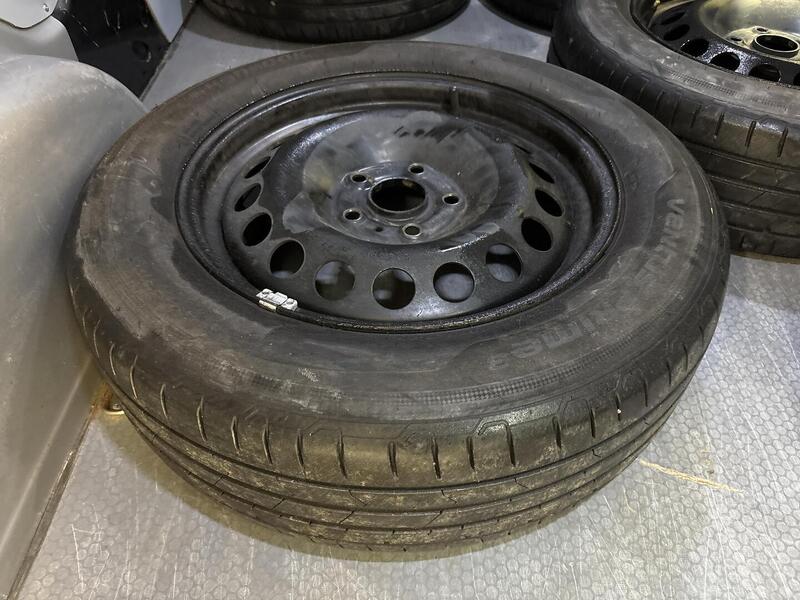 Volkswagen Caddy Maxi vaihtoauto