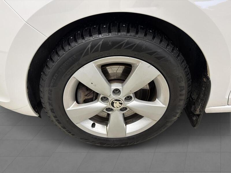 Skoda Rapid vaihtoauto