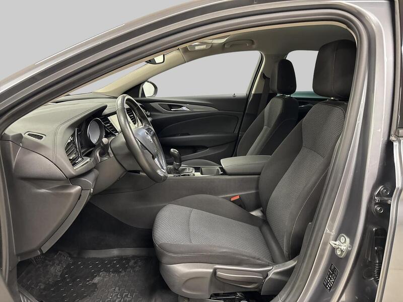 Opel Insignia vaihtoauto