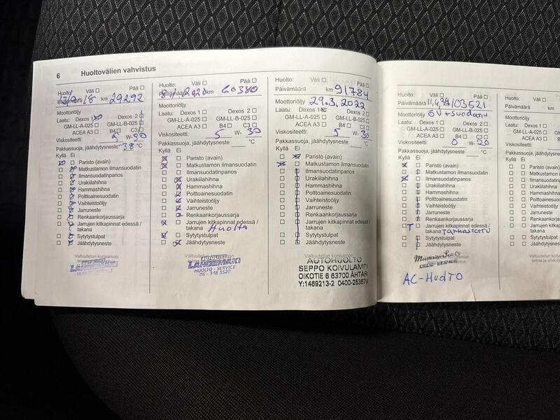 Opel Insignia vaihtoauto